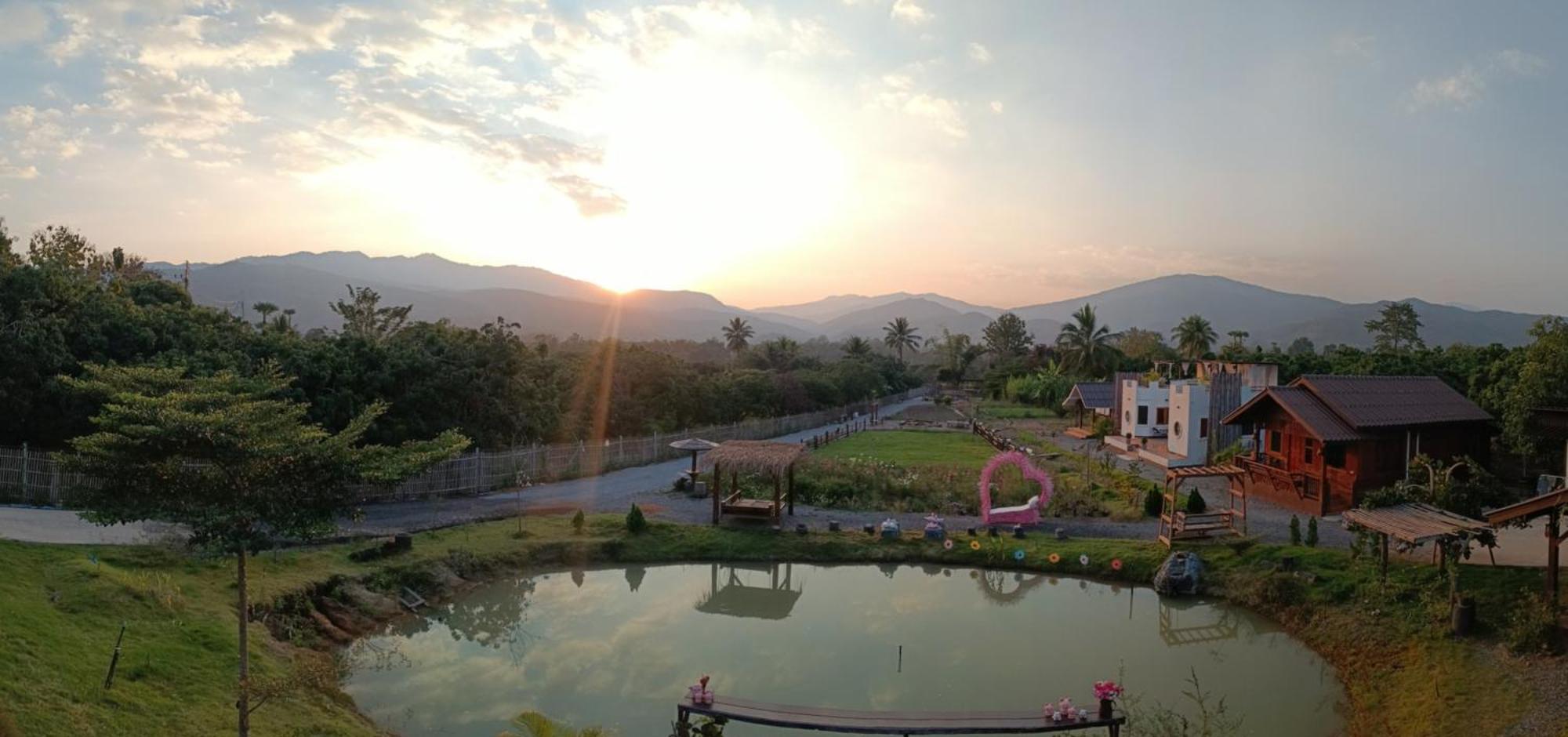 ม่วนใจ๋ปันสุข โฮมสเตย์แอนคาเฟ่ Muanjai Punsuk Homestay And Cafe Chom Thong Exterior photo