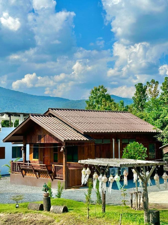 ม่วนใจ๋ปันสุข โฮมสเตย์แอนคาเฟ่ Muanjai Punsuk Homestay And Cafe Chom Thong Exterior photo
